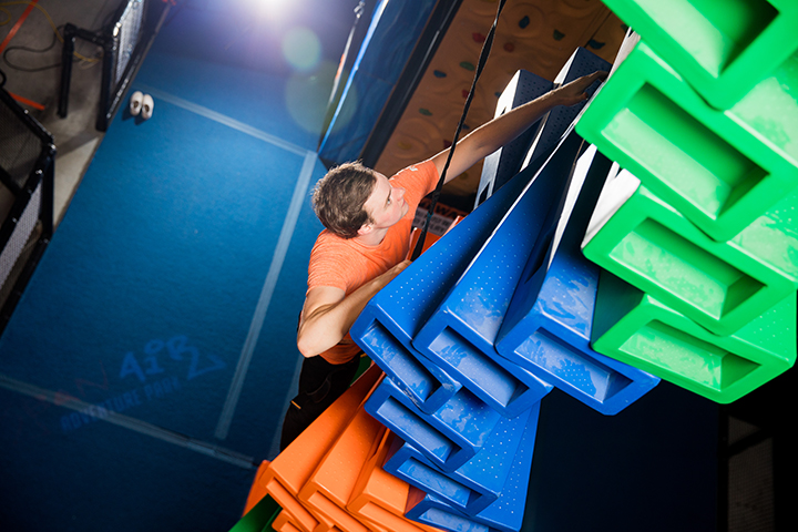 Climbing Wall small