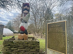 Casey at the bat statue
